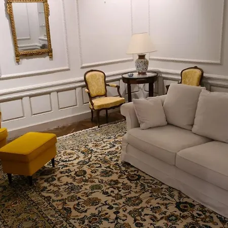 Chateau La Rochette 3* Lisle