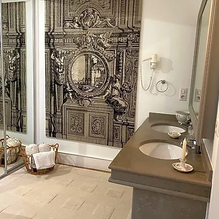 Panzió Chateau La Rochette 3*