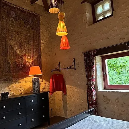 Chateau La Rochette 3*